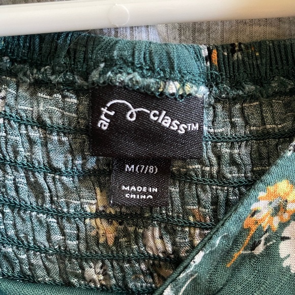 Girls Dress - Picture 3 of 7